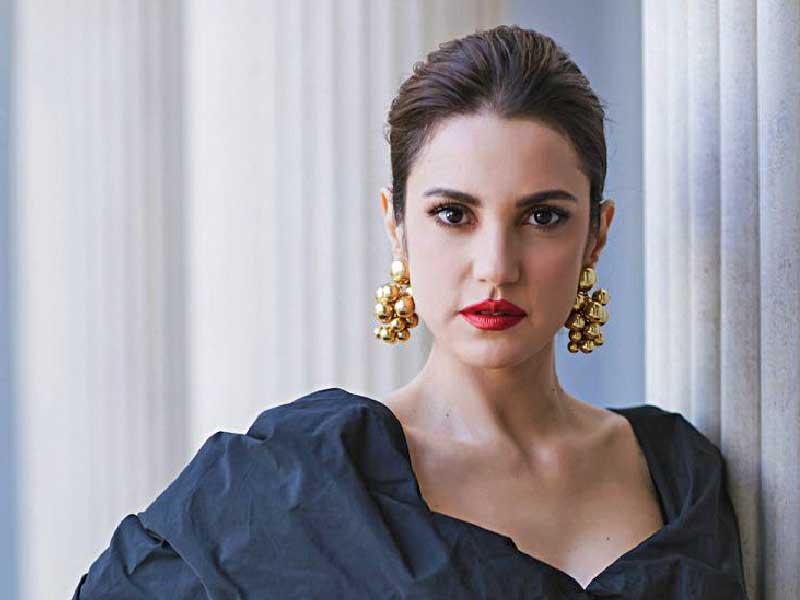 الفنانة التونسية درة 