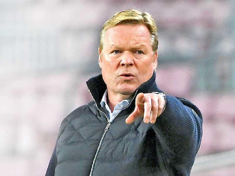 رونالد كومان المدير الفني لبرشلونة