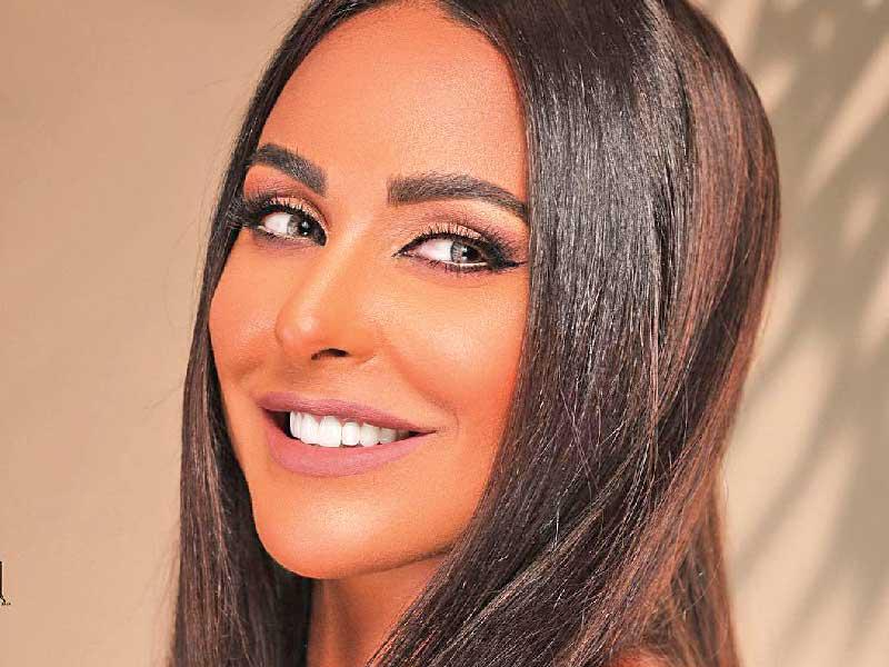 الفنانة ميس حمدان