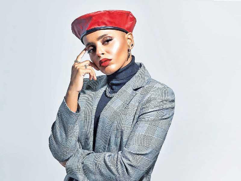 الفنانة والمذيعة نوف السلطان 