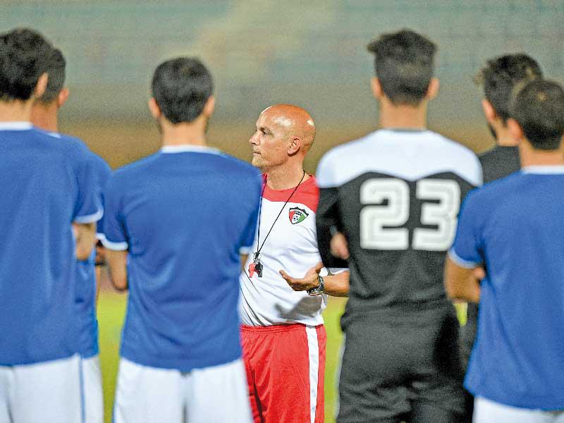 جانب من تدريب سابق للمنتخب الأولمبي