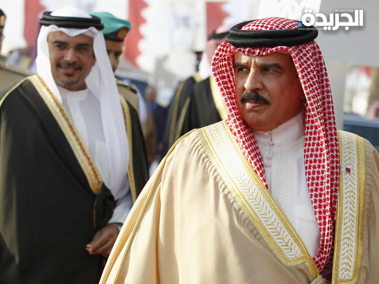 ملك البحرين الشيخ حمد بن عيسى آل خليفة ونجله ولي العهد