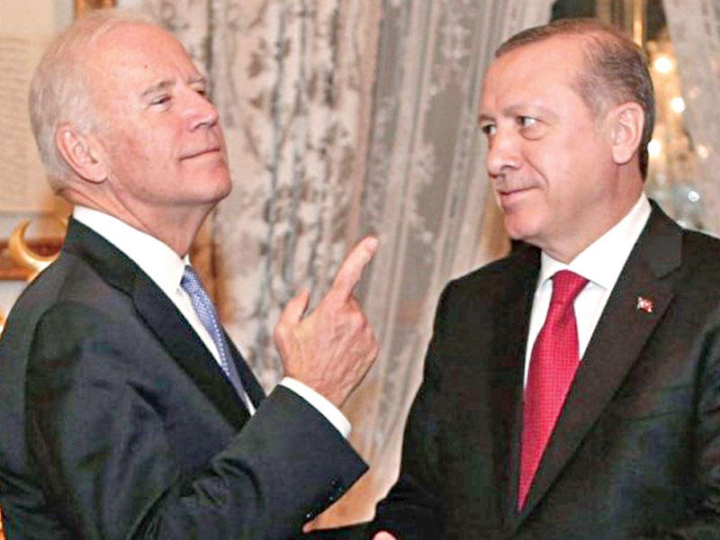 الرئيس التركي رجب طيب إردوغان ونظيره المنتخب جو بايدن