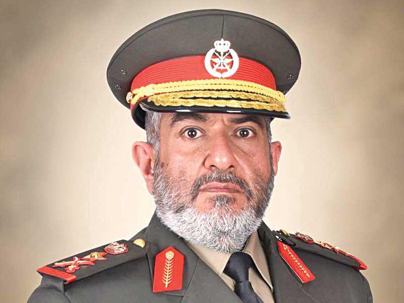 ‫رئيس الأركان‬ العامة للجيش الفريق الركن خالد الصباح