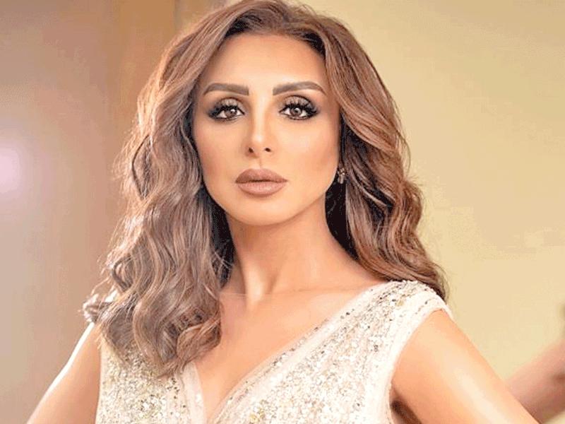 الفنانة أنغام 
