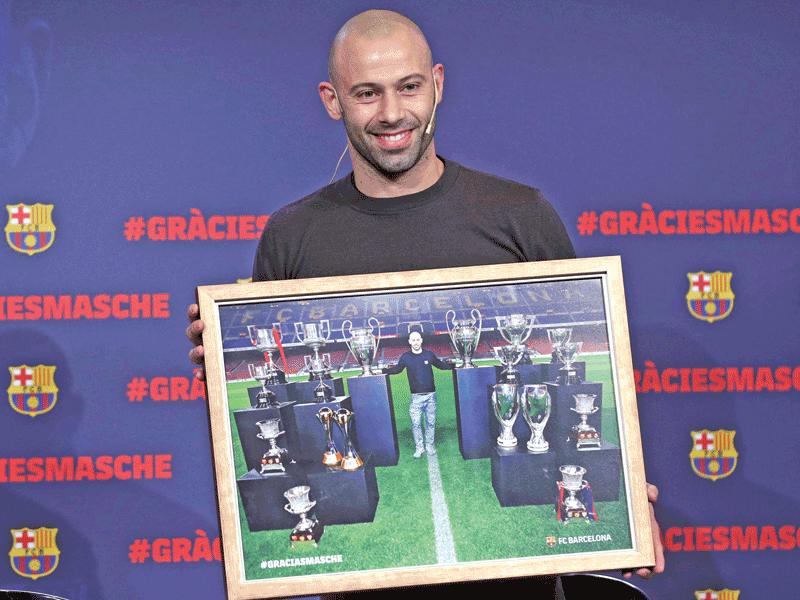 النجم الأرجنتيني خافيير ماسكيرانو