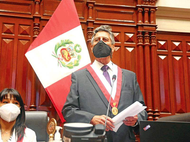 بيرو تنتخب رئيسها الثالث في أسبوع