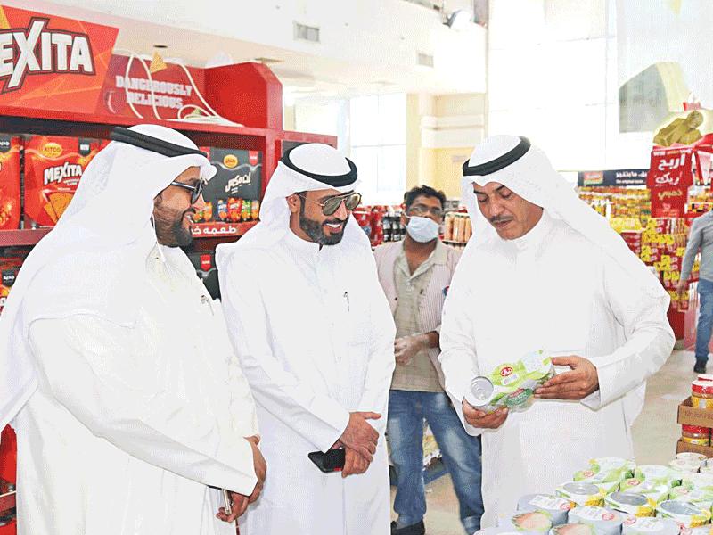 خلال إطلاق مهرجان تعاونية الجهراء