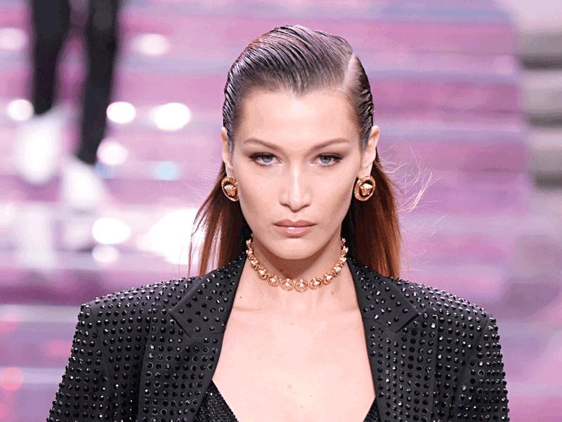 عارضة الأزياء الأميركية بيلا حديد 