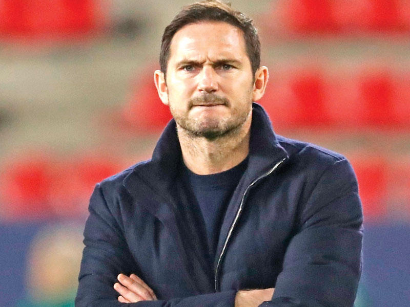 المدير الفني لتشلسي الإنكليزي فرانك لامبارد 