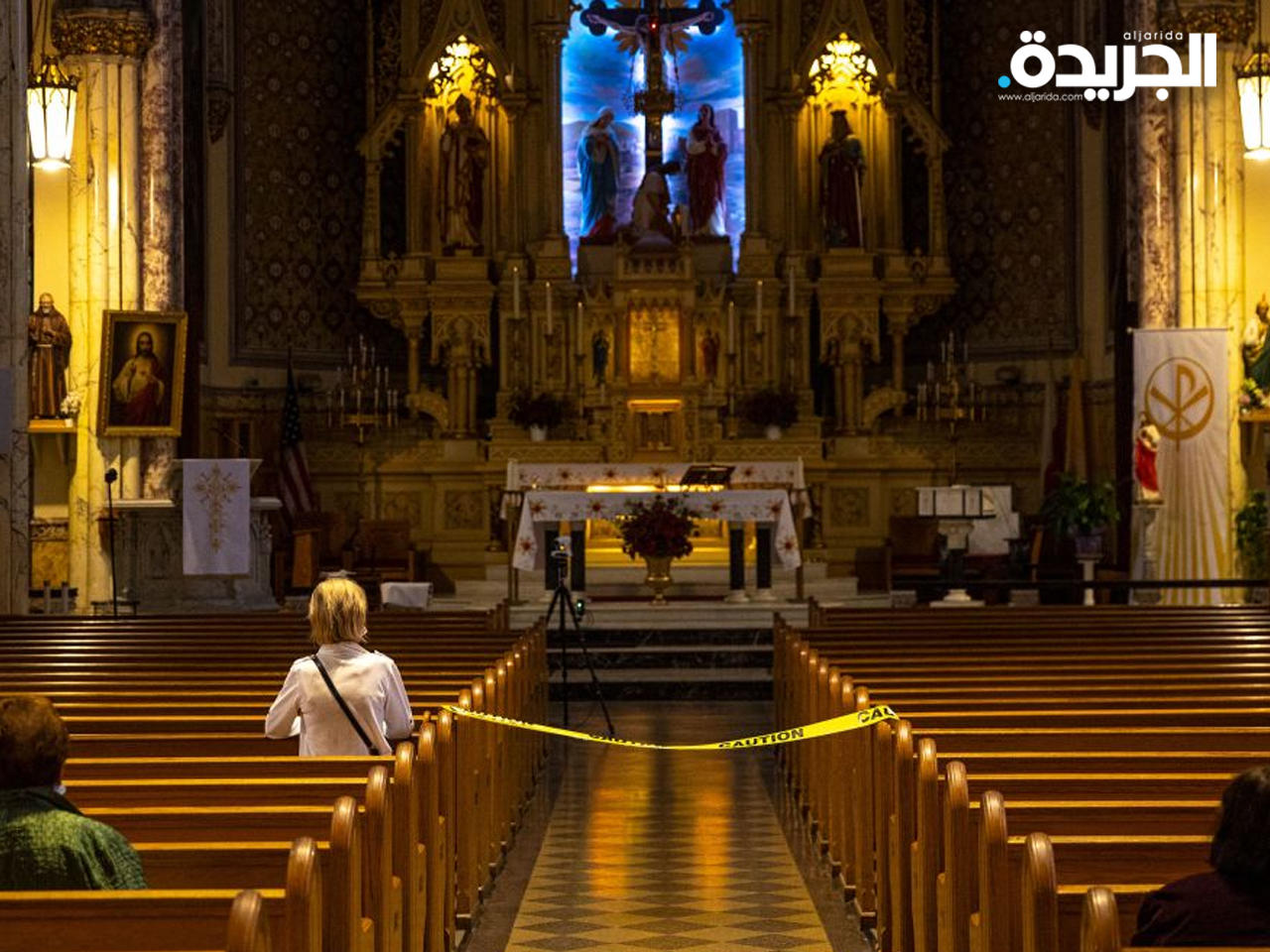 قرار المحكمة بعد النظر بطلبين مقدمين من الأبرشية الكاثوليكية ومن معبدين يهودين