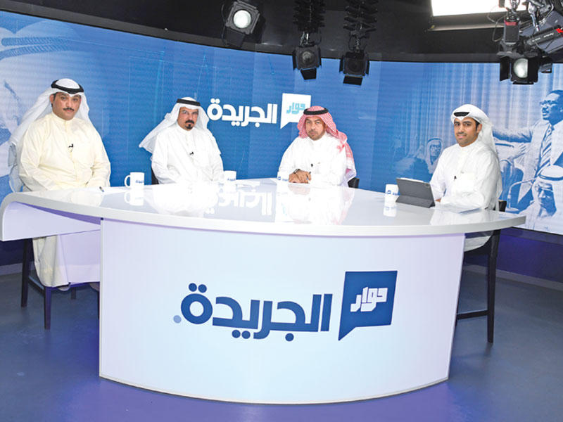 جانب من «حوار الجريدة» (تصوير عوض التعمري)