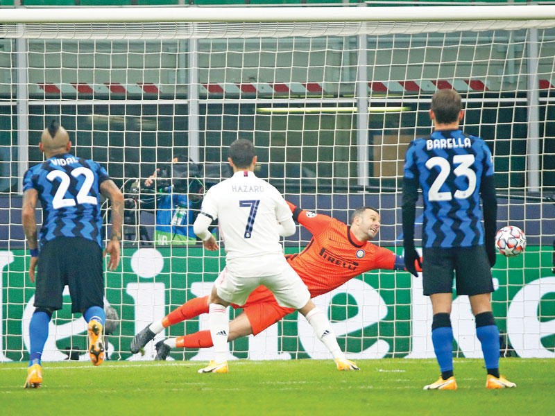 هازارد نجم ريال مدريد يحرز هدفاً في مرمى الإنتر