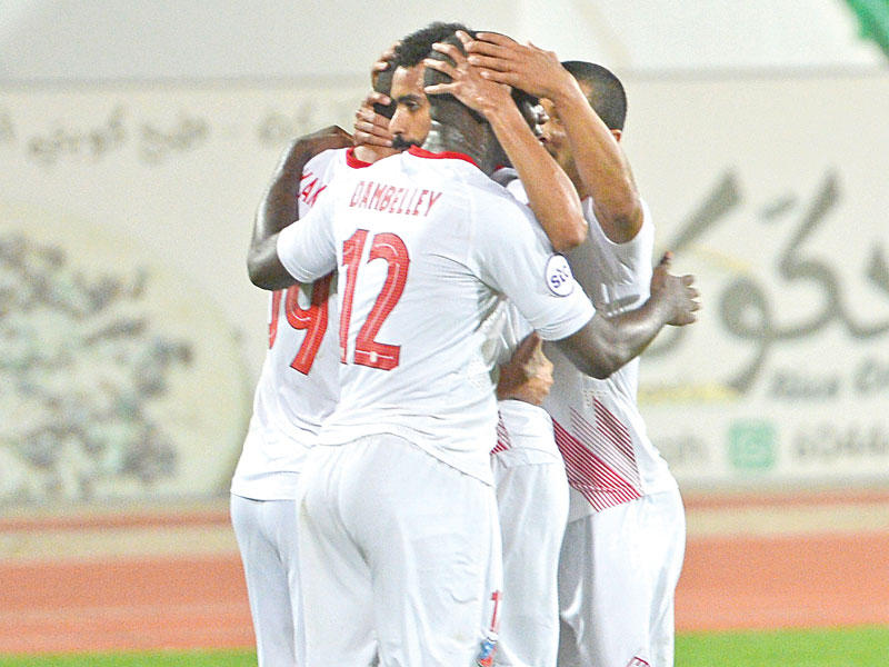 لاعبو الأبيض في لقاء سابق