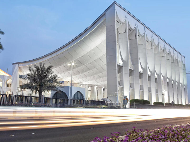 مبنى مجلس الأمة الكويتي