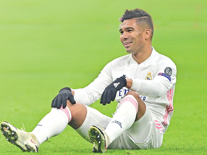 كاسيميرو لاعب وسط ريال مدريد