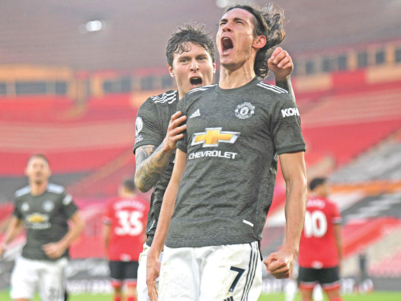 كافاني نجم مانشستر يونايتد