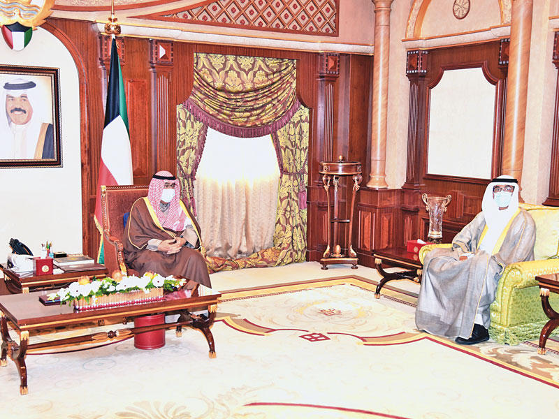 ولي العهد مستقبلاً مدير «التأمينات» أمس