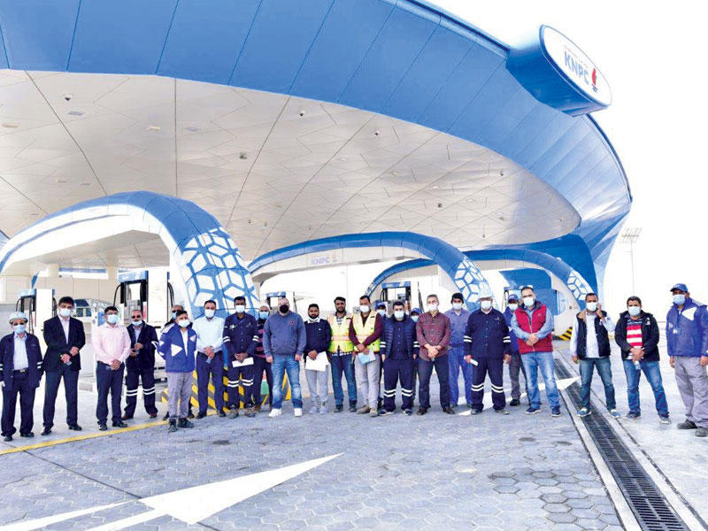 لقطة جماعية خلال الافتتاح