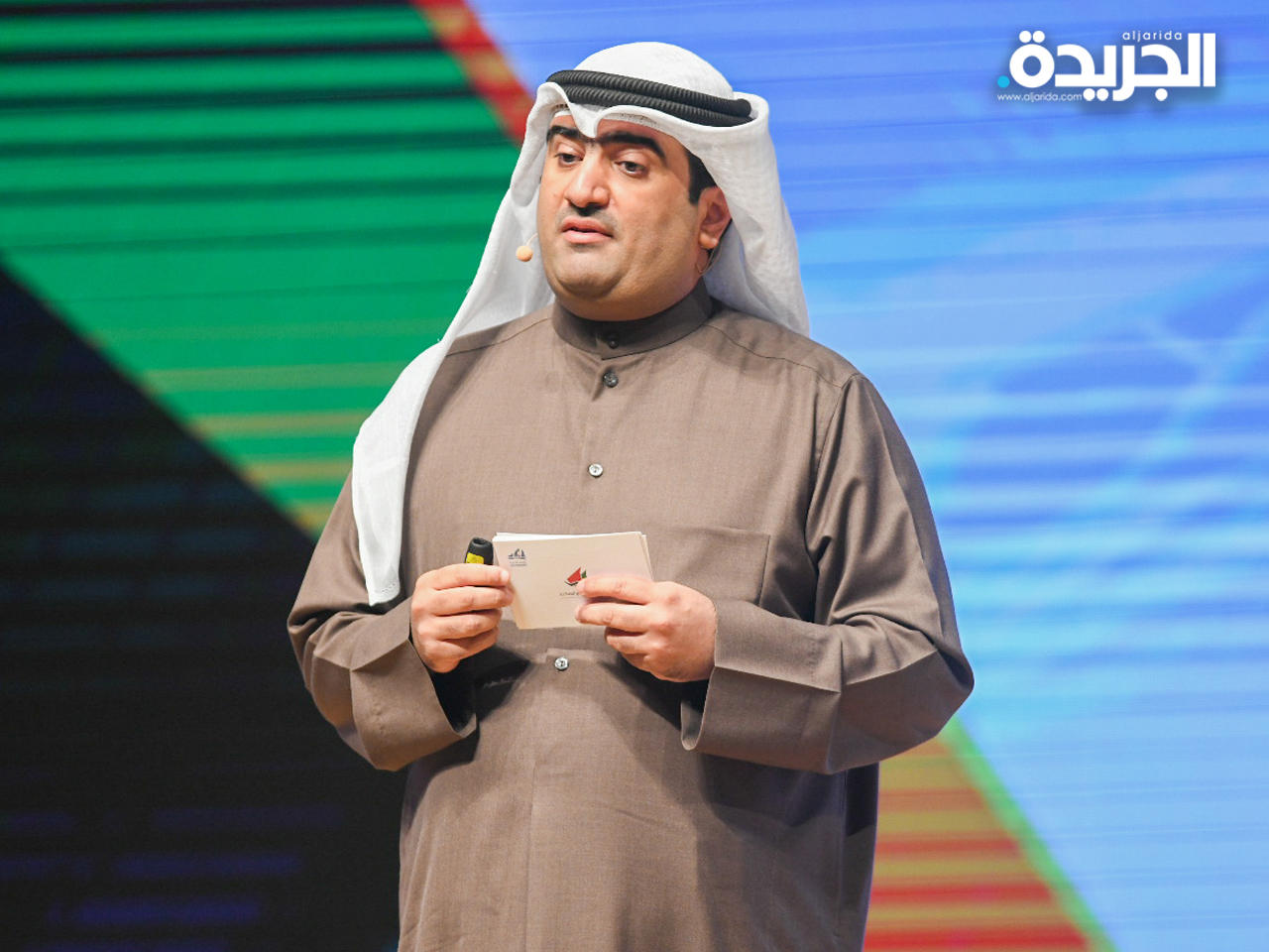 وزير التجارة والصناعة وزير الدولة لشؤون الشباب خالد الروضان