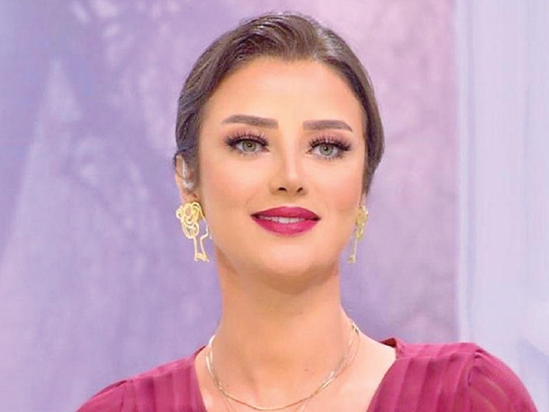 الإعلامية رضوى الشربيني 
