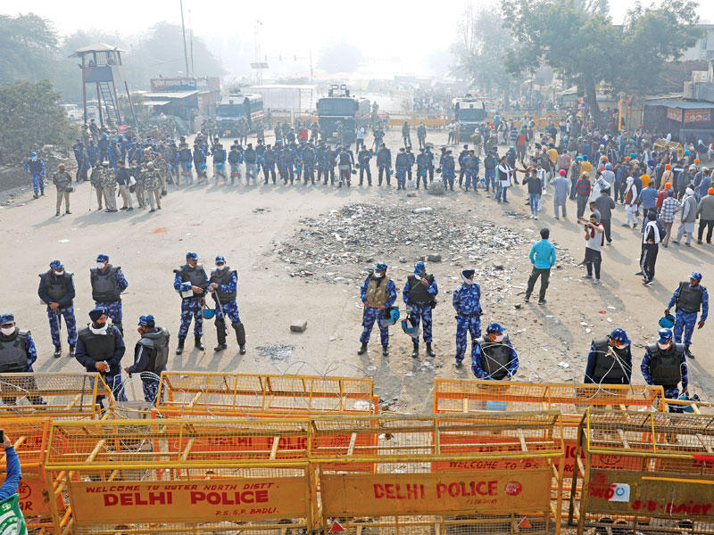 أزمة بين الهند وكندا بسبب المزارعين