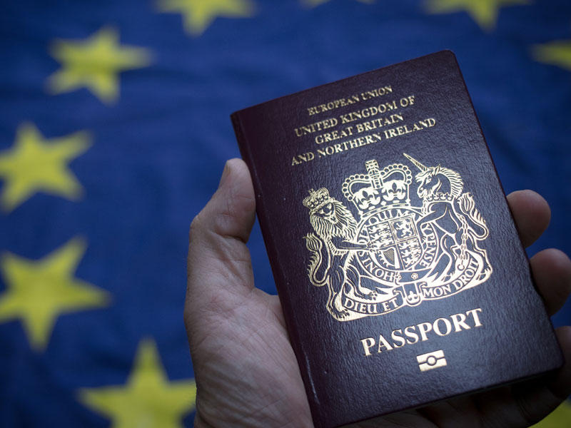 قيود على سفر 2.5 مليون بريطاني 