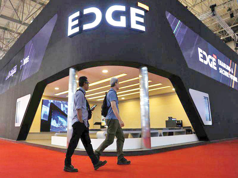 25 شركة إحداها إماراتية تهيمن على سوق السلاح