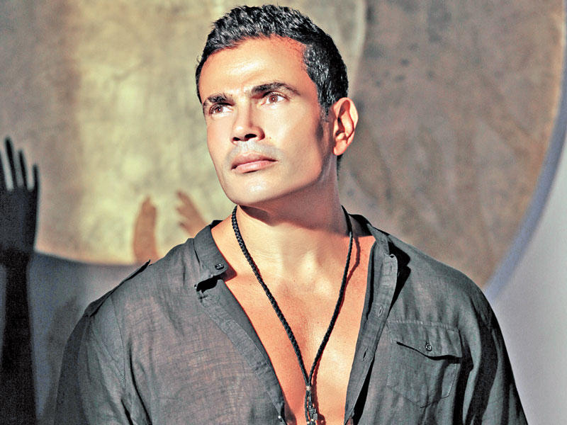 الفنان عمرو دياب