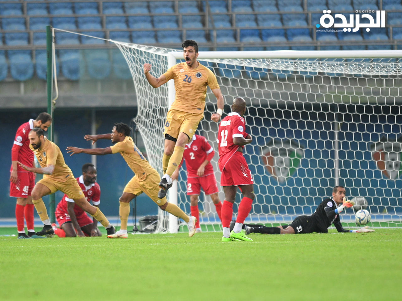 جانب من احتفال لاعبي برقان بهدف التعادل 
