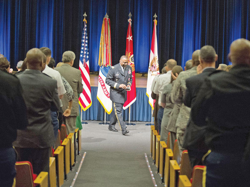 الجنرال المتقاعد لويد أوستن 