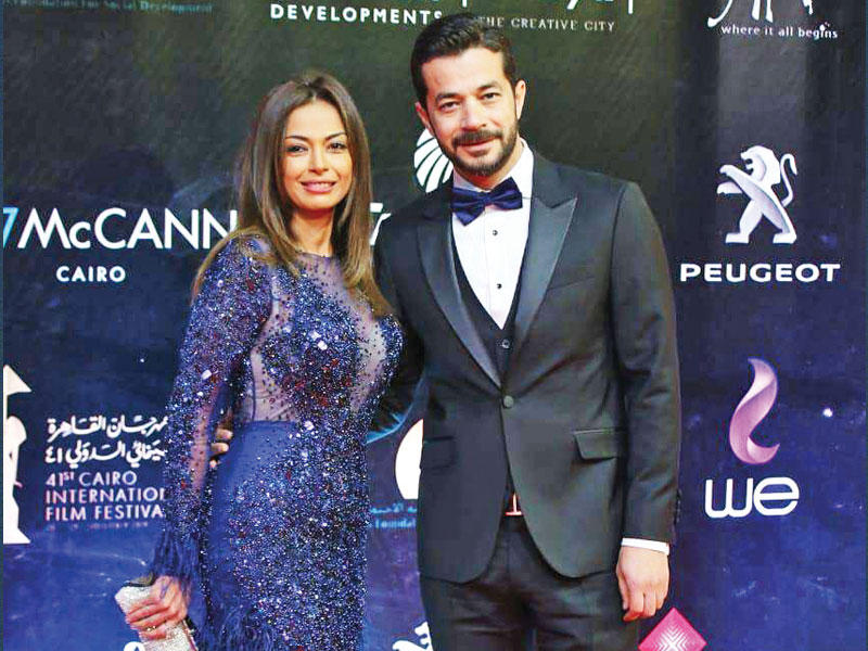 شريف سلامة وزوجته