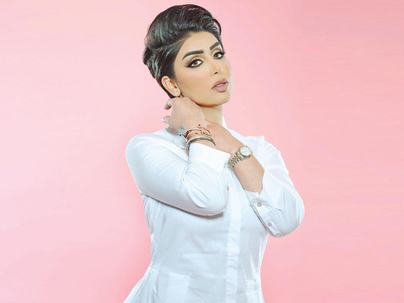 الفنانة هنادي الكندري 