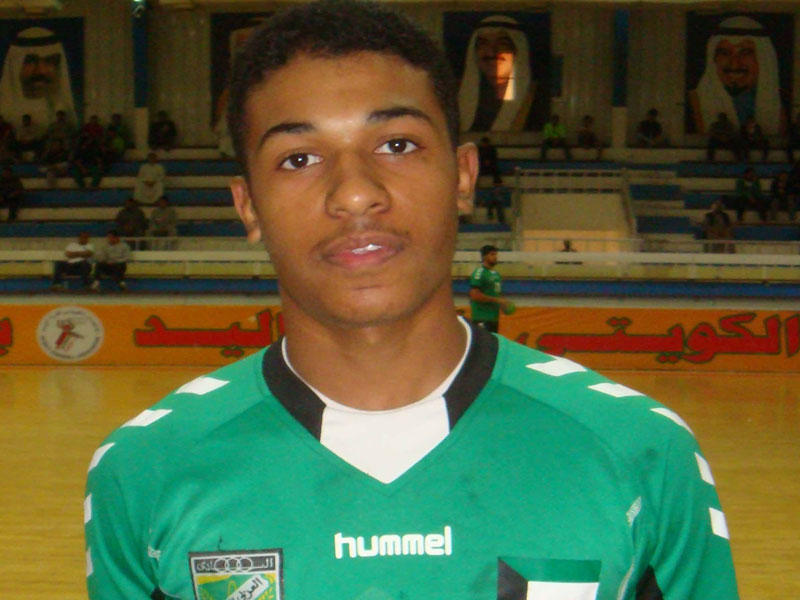نجم النادي العربي سالم محبوب