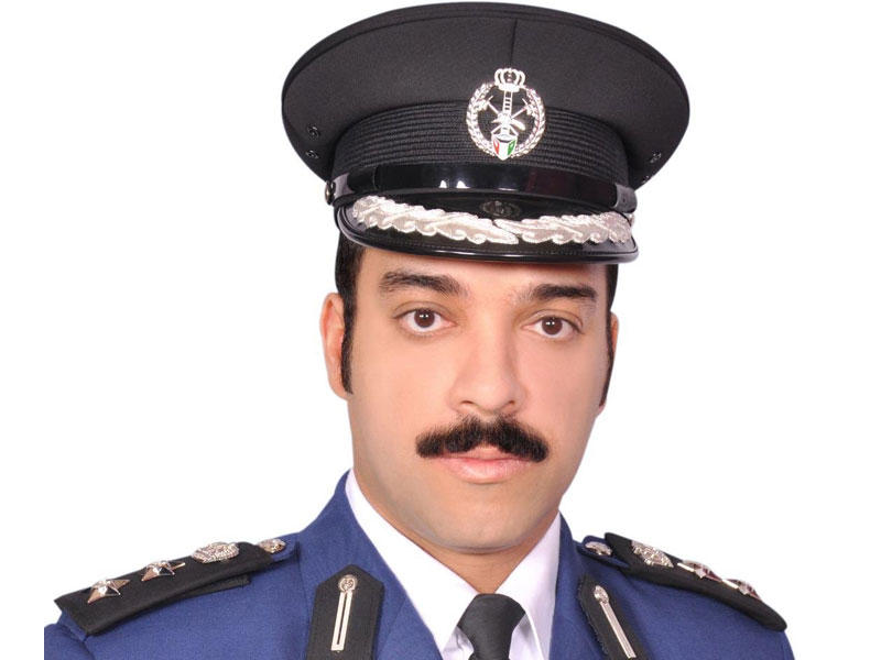 مدير إدارة العلاقات العامة والإعلام بقوة الإطفاء العام العقيد محمد الغريب