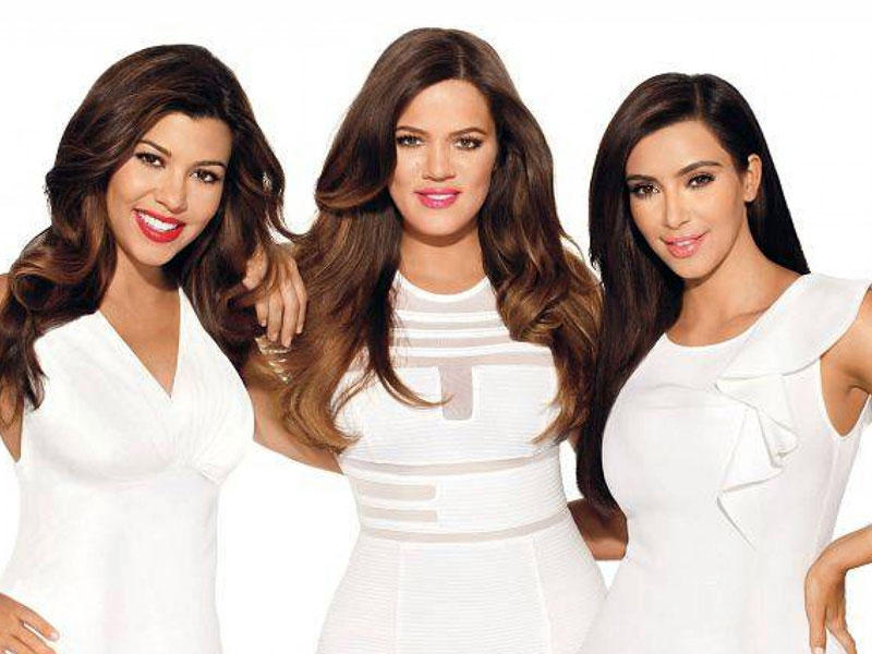 كيم وكلوي وكورتني كارداشيان