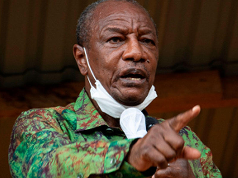 رئيس غينيا ألفا كوندي 