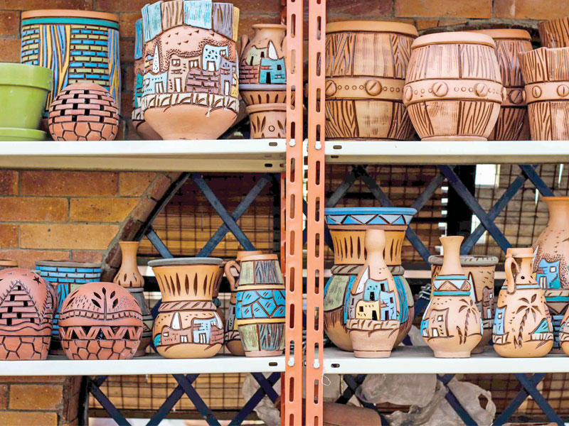 صناعة الفخار المصرية تواجه الاندثار