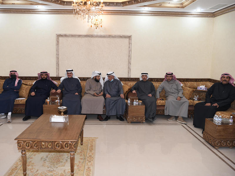 صورة من اجتماع النواب في ديوان النائب مساعد العارضي