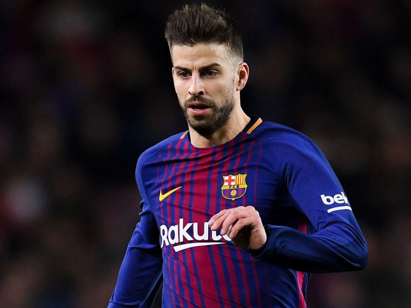 مدافع برشلونة جيرارد بيكيه