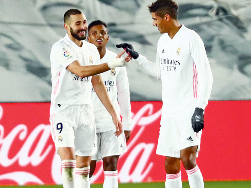 لاعبو ريال مدريد خلال مباراة سابقة