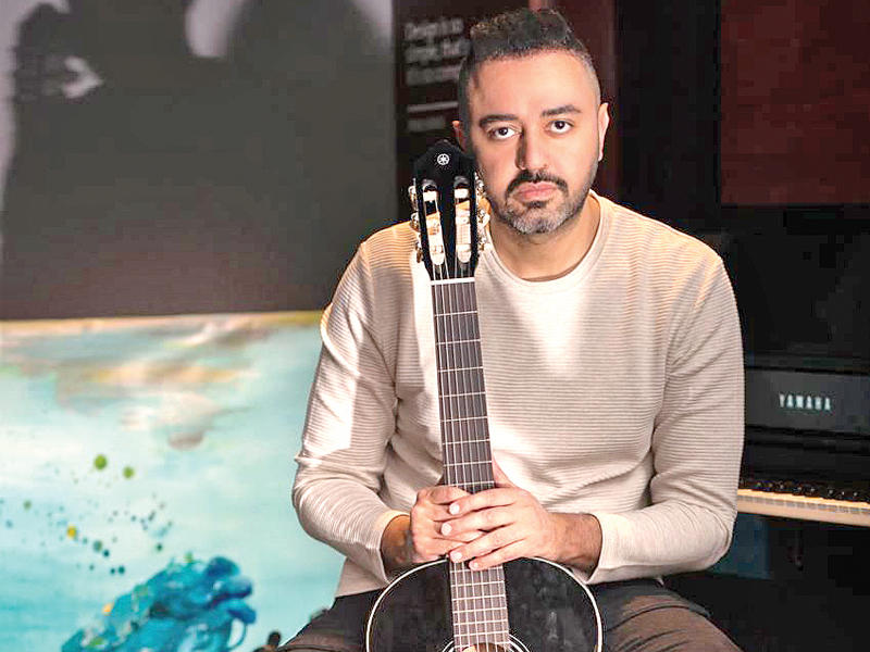 المطرب حاتم فهمي 