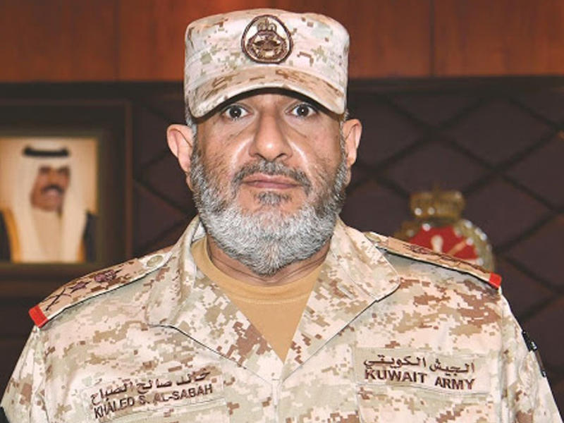  رئيس الأركان العامة للجيش الفريق الركن خالد الصباح
