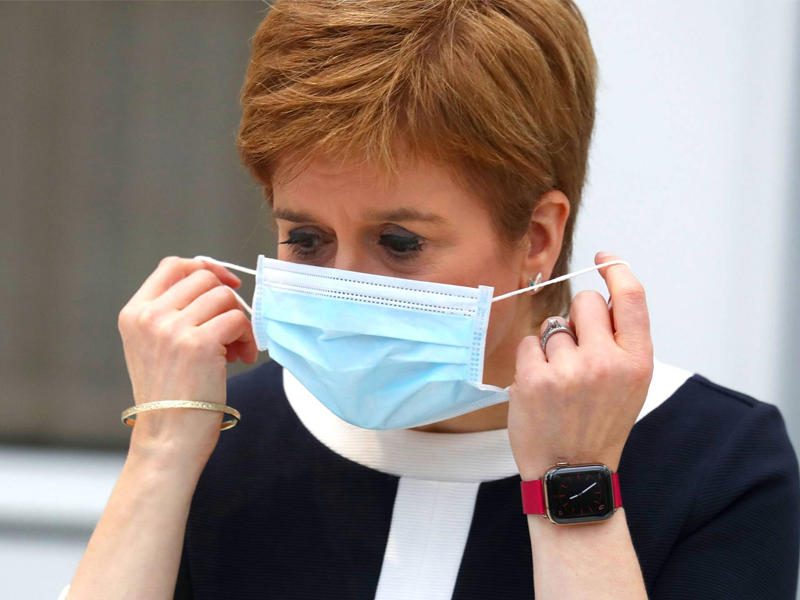  رئيسة الوزراء الاسكتلندية، نيكولا ستيرغن