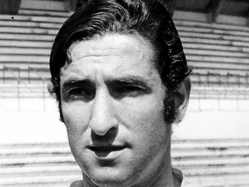 أنطونيو خينتو لاعب ريال مدريد السابق 