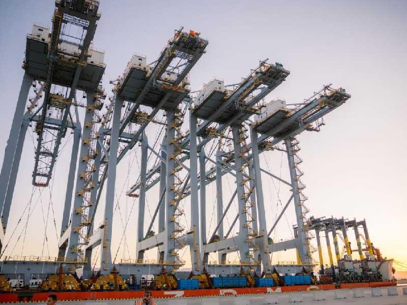 ميناء العين السخنة 