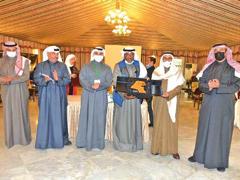 جانب من التكريم