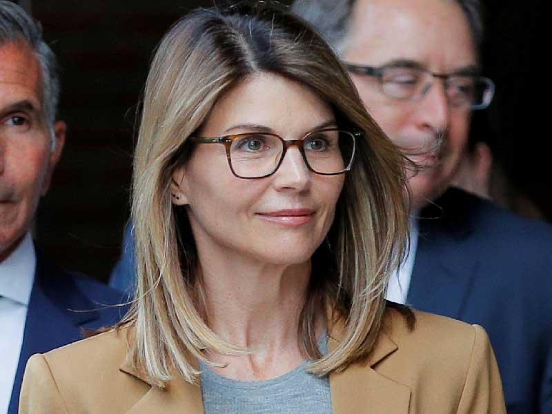 الممثلة الأميركية لوري لافلين