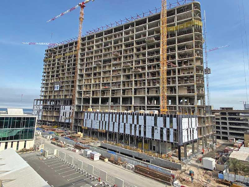 مبنى مستشفى الولادة الجديد 