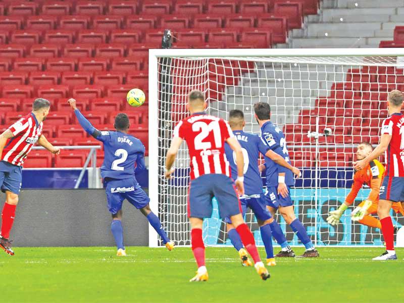 سواريز نجم أتلتيكو يسجل هدفاً في مرمى خيتافي